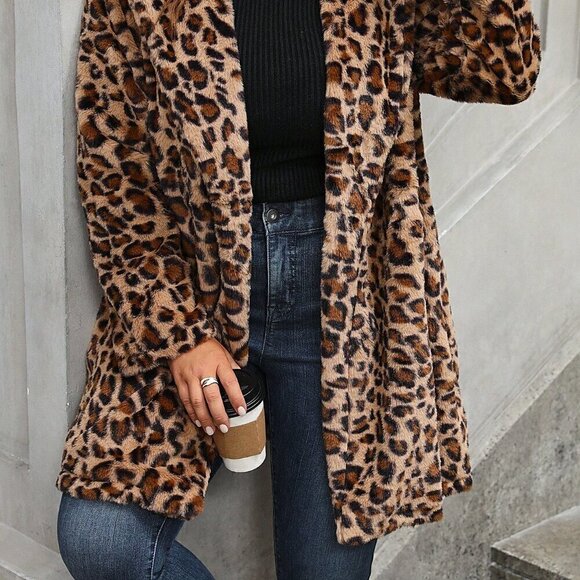 Brown Casual Women's Plus Size Leopard Print Fleece Jacket - Picture 4 of 5